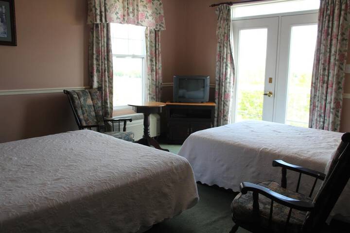Room 10 of 51