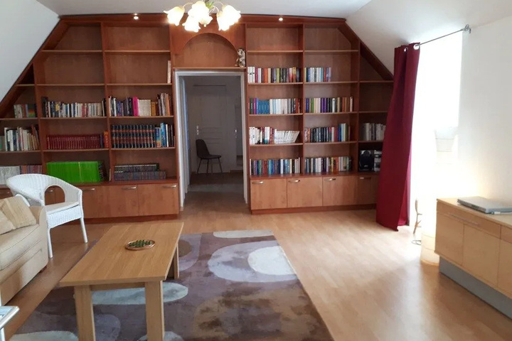 Room 13 of 24