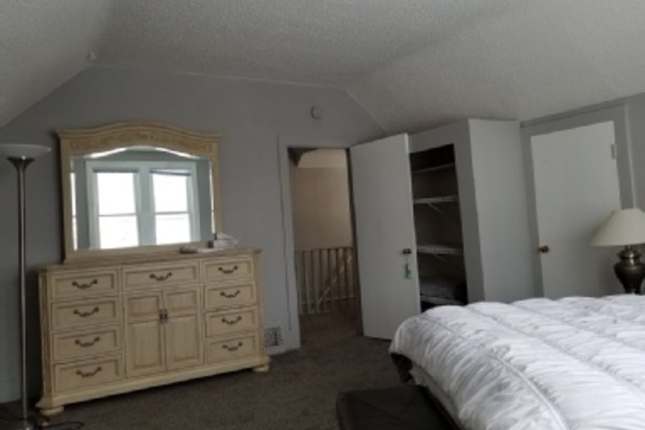 Room 47 of 132