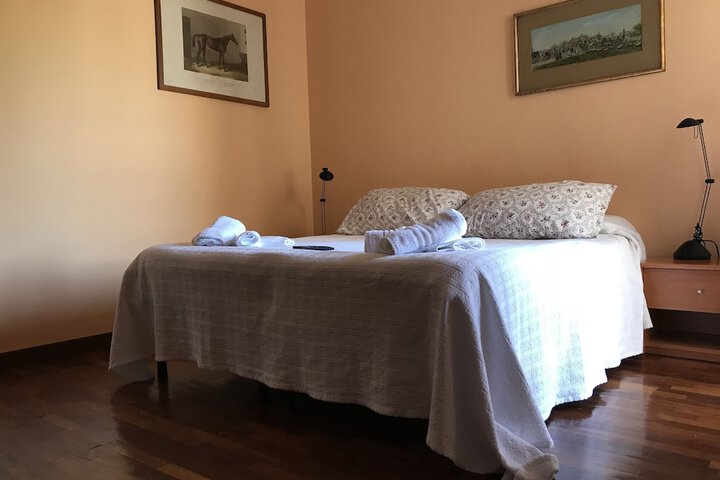 Room 13 of 23