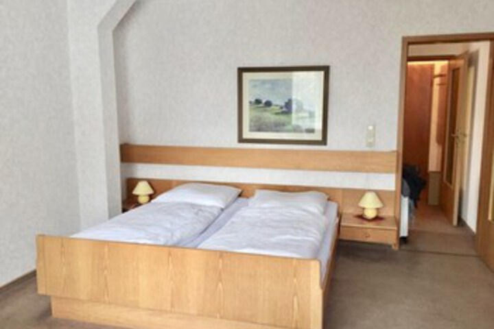 Room 48 of 53