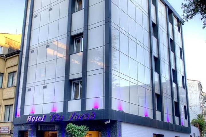 Hotel the Ferah