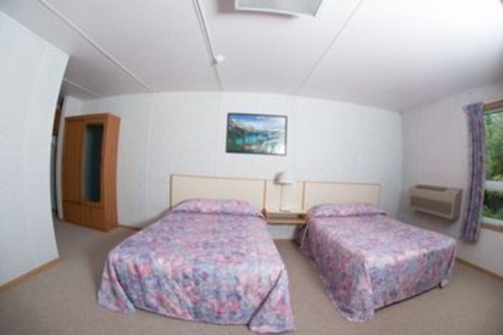 Room 19 of 37