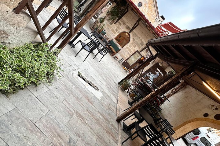 Hotel Exterior 48 of 55