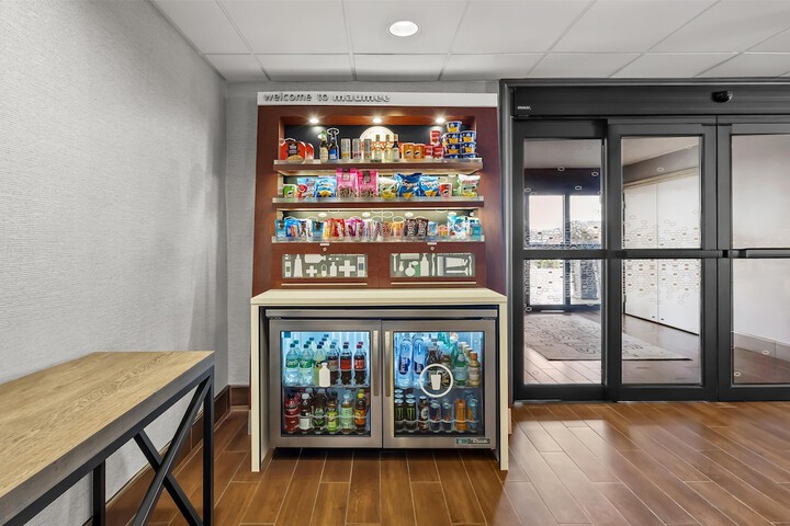 Snack bar
