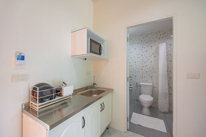 Room 6 of 29