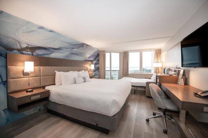 Room 5 of 53