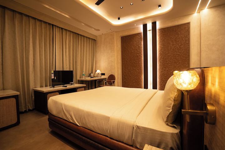 Room 31 of 48