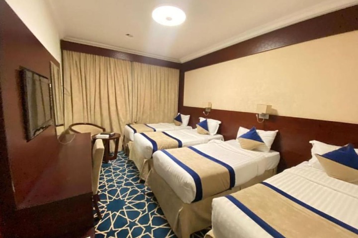 Room 16 of 31