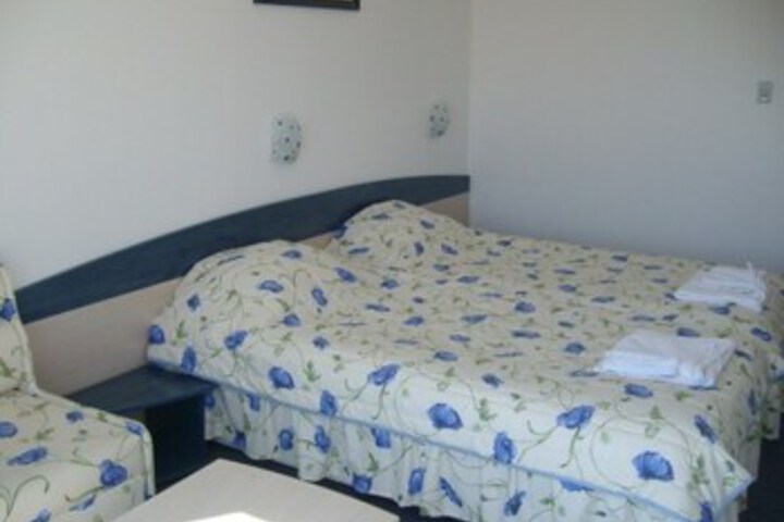 Room 22 of 27