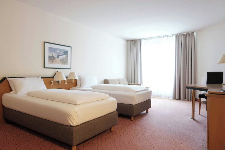 Room 41 of 78