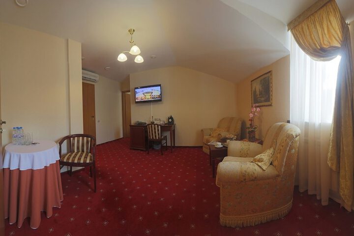 Room 29 of 62