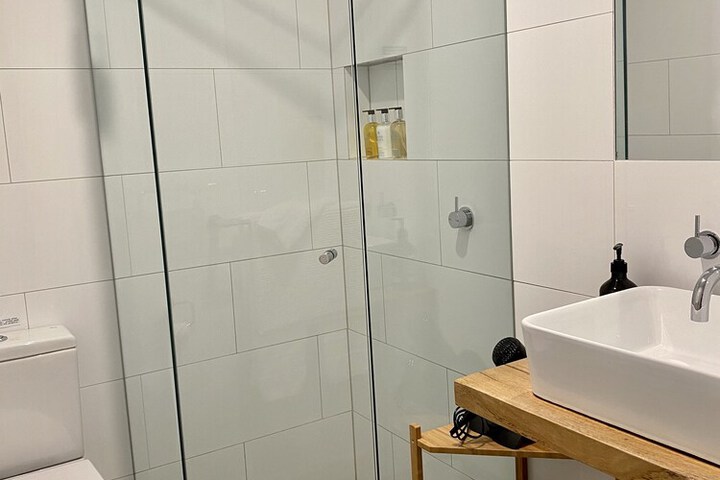 Room 44 of 66