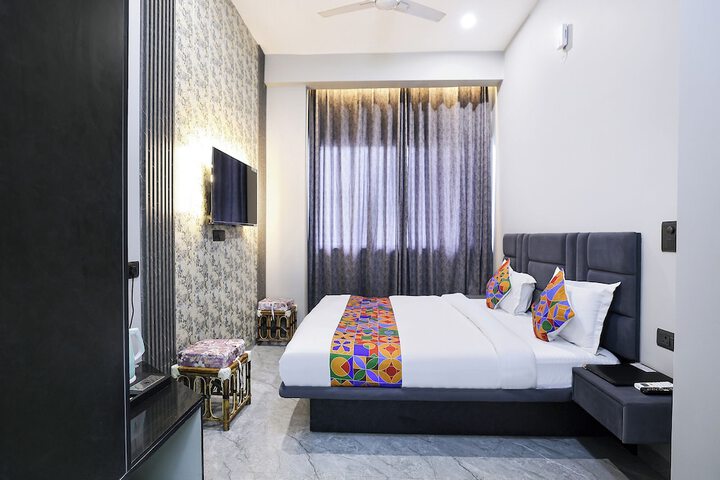 Room 20 of 48