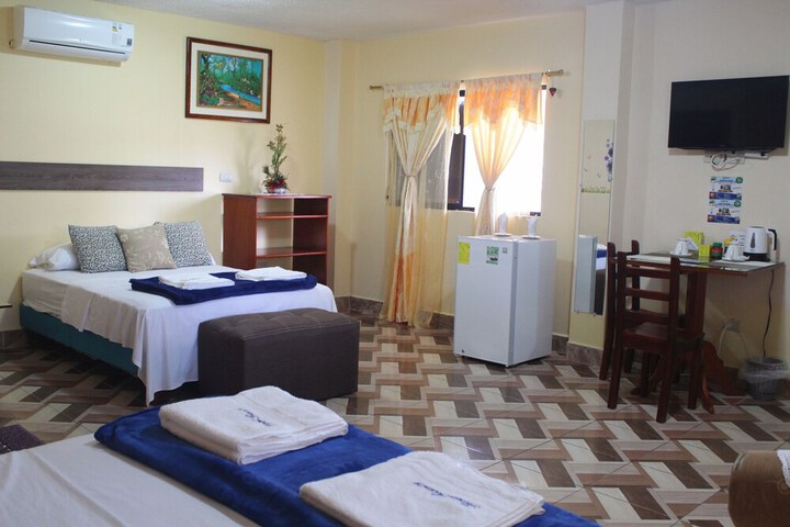 Room 3 of 38
