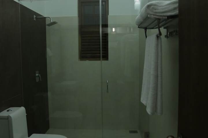 Room 21 of 54