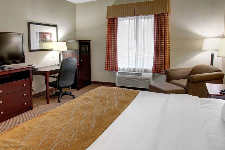 Room 9 of 31