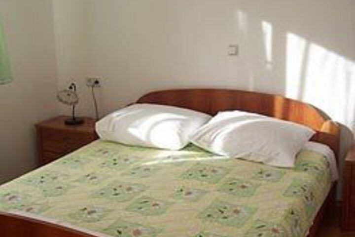 Room 34 of 51