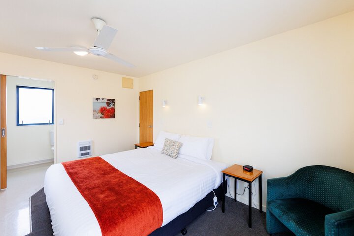 Room 30 of 54