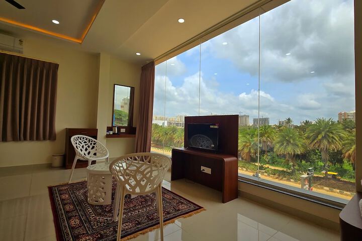 Room 16 of 24