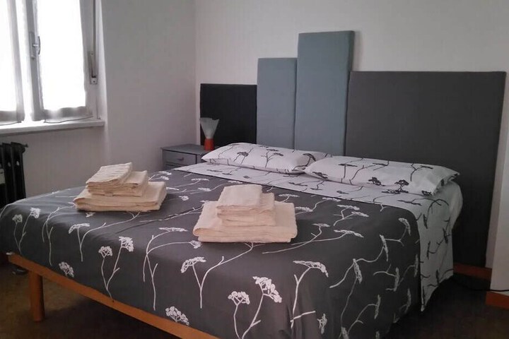Room 4 of 58