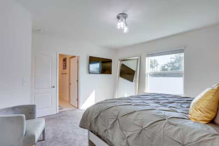 Room 2 of 24
