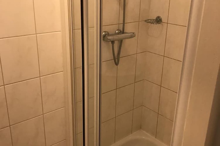 Room 21 of 60