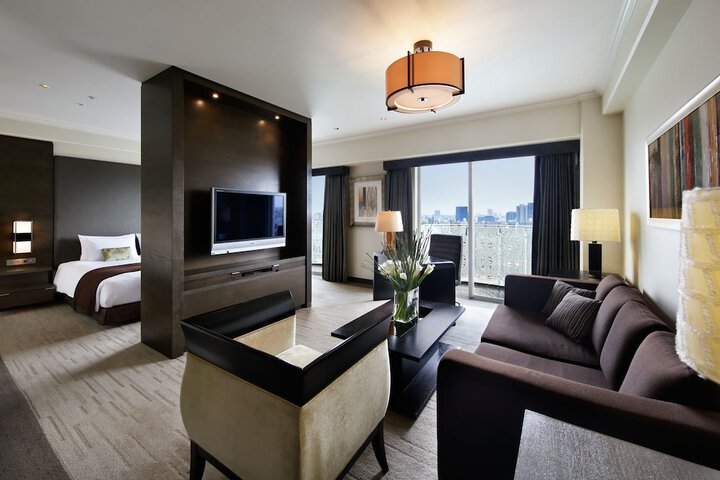 Room 35 of 239