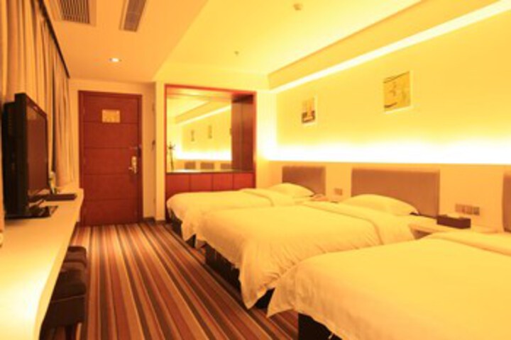Room 15 of 20