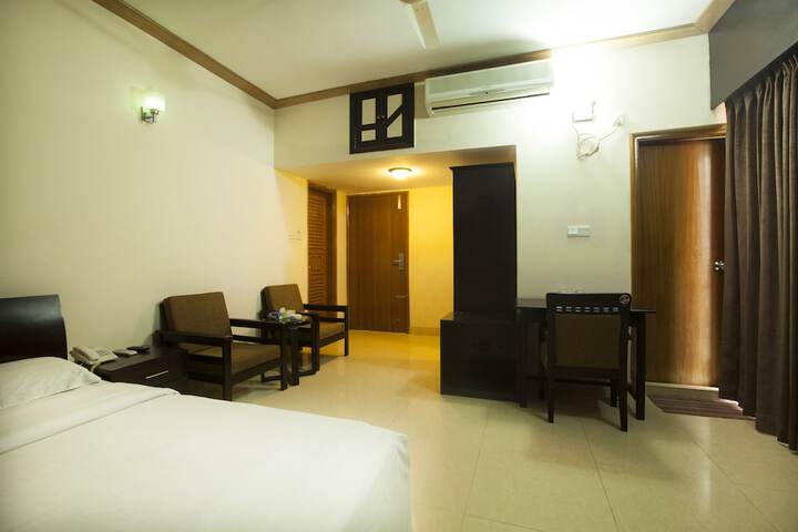 Room 26 of 36