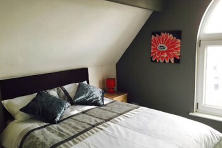 Room 85 of 95