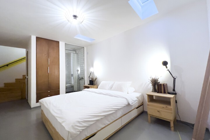 Room 35 of 131