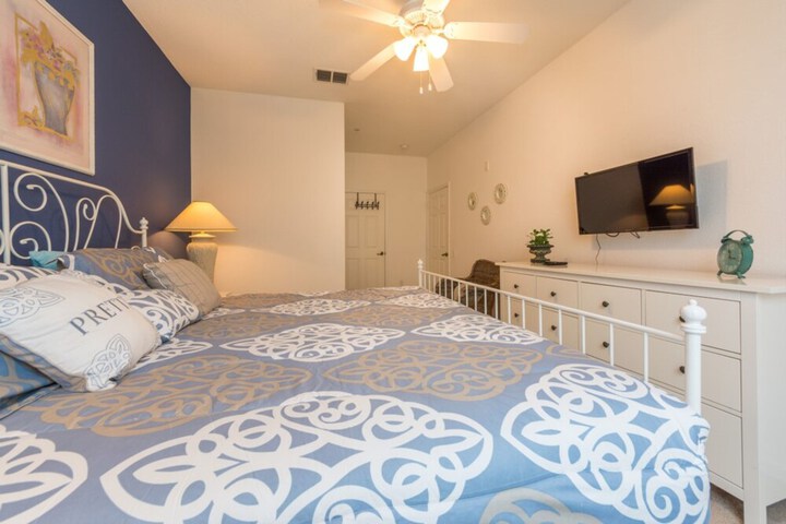 Room 3 of 39