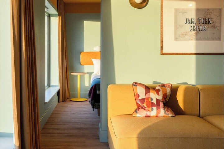 Room 10 of 59