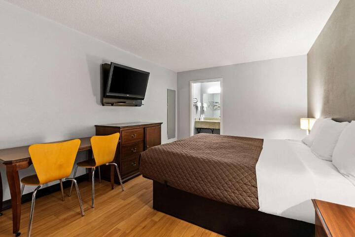 Double Bed (2 of 23)