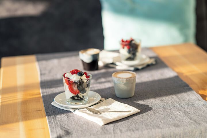 Breakfast/Coffee Service 48 of 86