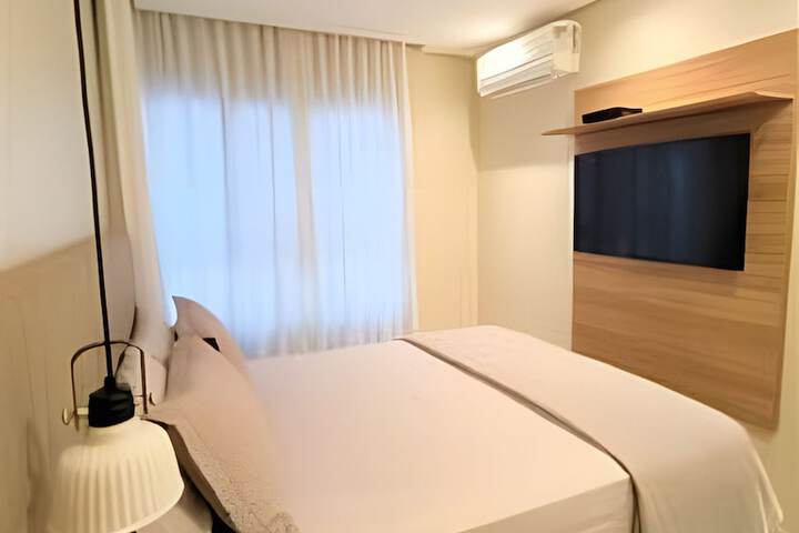 Room 12 of 121