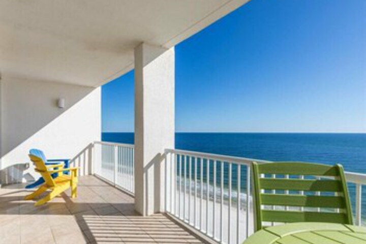 Terrace/Patio 7 of 136