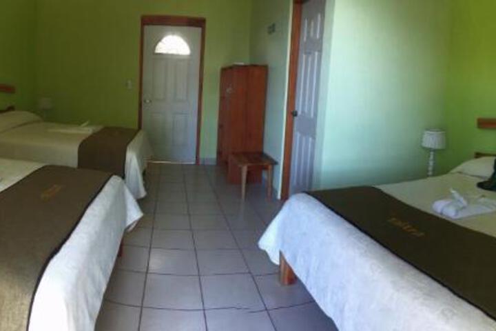 Photo 30