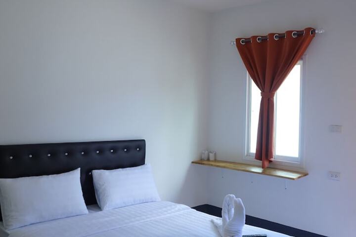 Room 16 of 21
