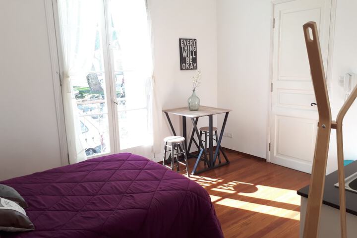 Room 6 of 51