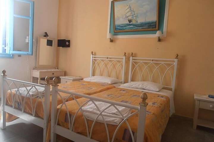 Room 4 of 23