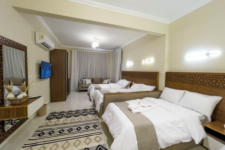 Room 16 of 74