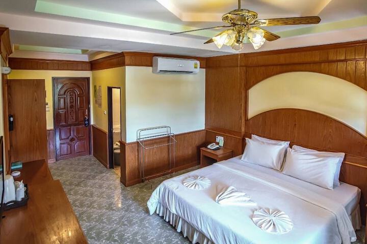 Room 22 of 52
