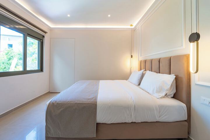 Room 21 of 187