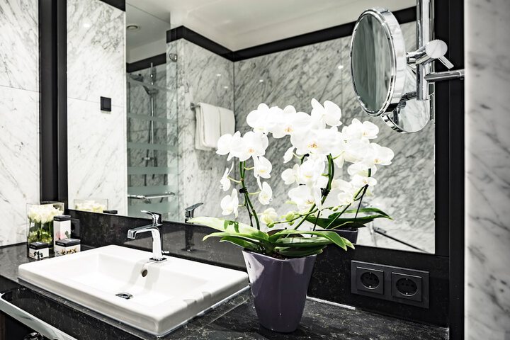 Clean Restrooms