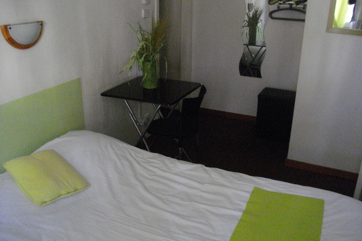 Room 19 of 51