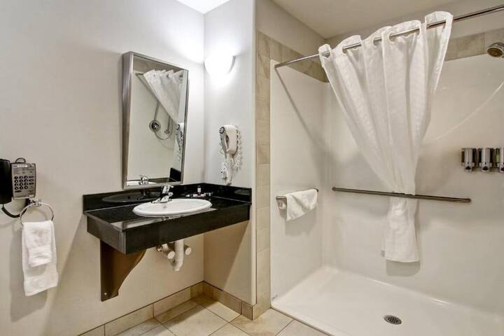 Bathroom Interior Photo