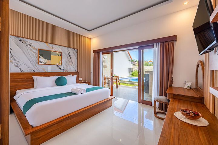 Room 4 of 22