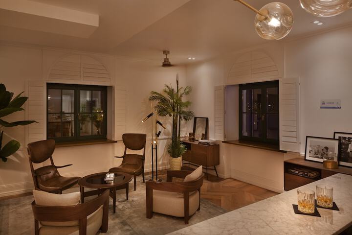 Hotel Interior 6 of 115